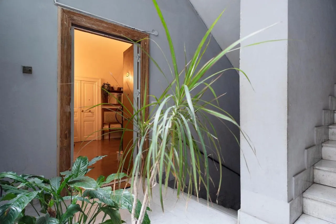 Casa Donna Aiuola Apartment Naples