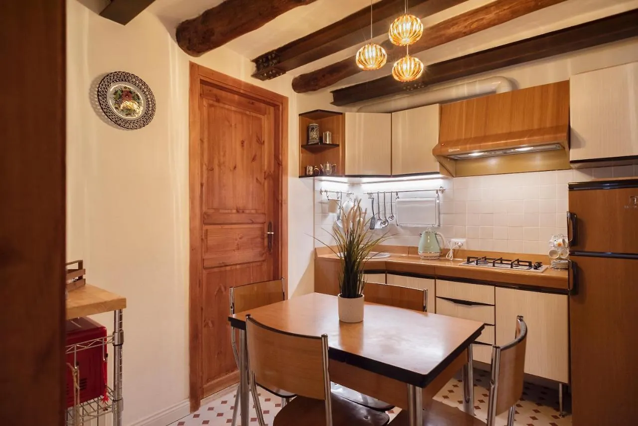 Casa Donna Aiuola Apartment Naples 0*,