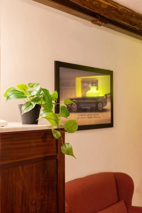 Appartamento Casa Donna Aiuola Napoli 0*,  Italia
